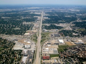 The American transportation system is dangerous because Americans have little choice other than driving. Photo: La Citta Vita/Flickr