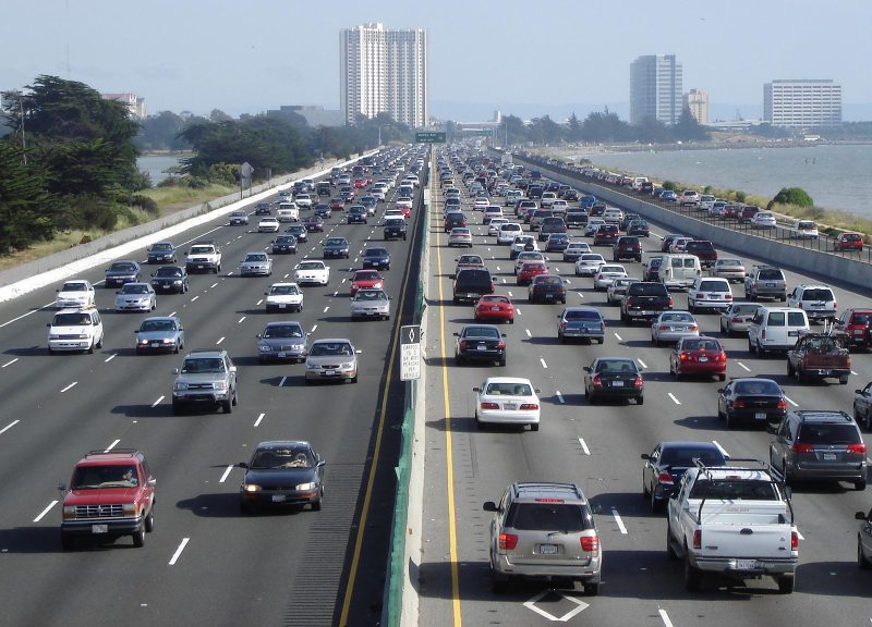 Is this what Californians want to invest their transportation money in? Image: Wikimedia