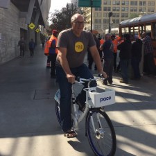 Streetsblog L.A. editor Joe Linton test rides Pace. Photo by Tim Alborg