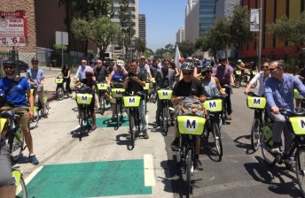 Under LADOT recommendations Metro Bike Share could expand significantly in the next couple years. Photo: Joe Linton/Streetsblog L.A.