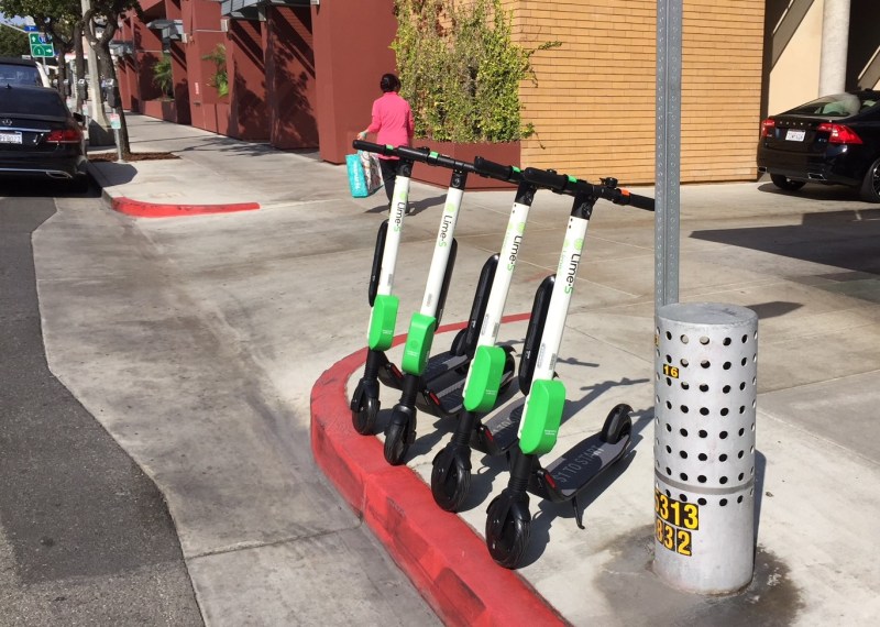 Lime e-scooters in Santa Monica. Photo by Joe Linton