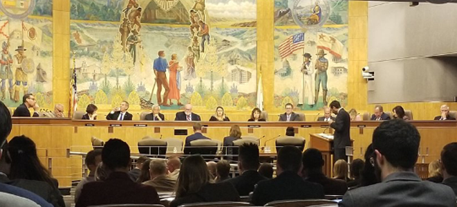 Senator Ben Allen presents S.B. 526 to the Senate Transportation Committee. Photo by Josh Stark