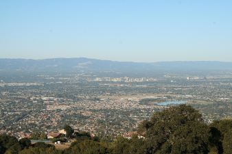Silicon Valley sprawl. This kind of building pattern is caused, in large part, by zoning restrictions that force cities to grow out rather than up. SB50 was meant to start correcting this. Photo: Wikimedia Commons