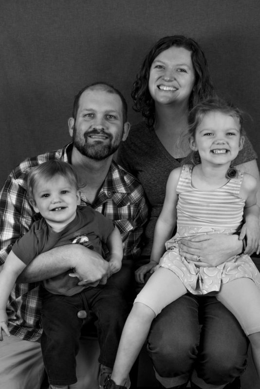 The Wood family commutes 3 miles by bike and bus. Photo by Angelica Rocha, Circulate San Diego