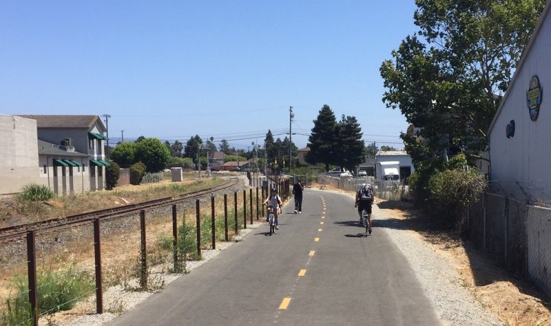 The new stretch of Santa Cruz Coastal Rail Trail opened last December. Photos by Joe Linton/Streetsblog
