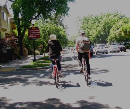 A complete street in Sacramento. Photo by Melanie Curry/Streetsblog