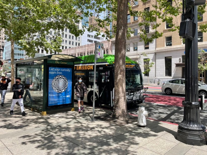 A bus lane in downtown Oakland. Photo credit: Hayden AI